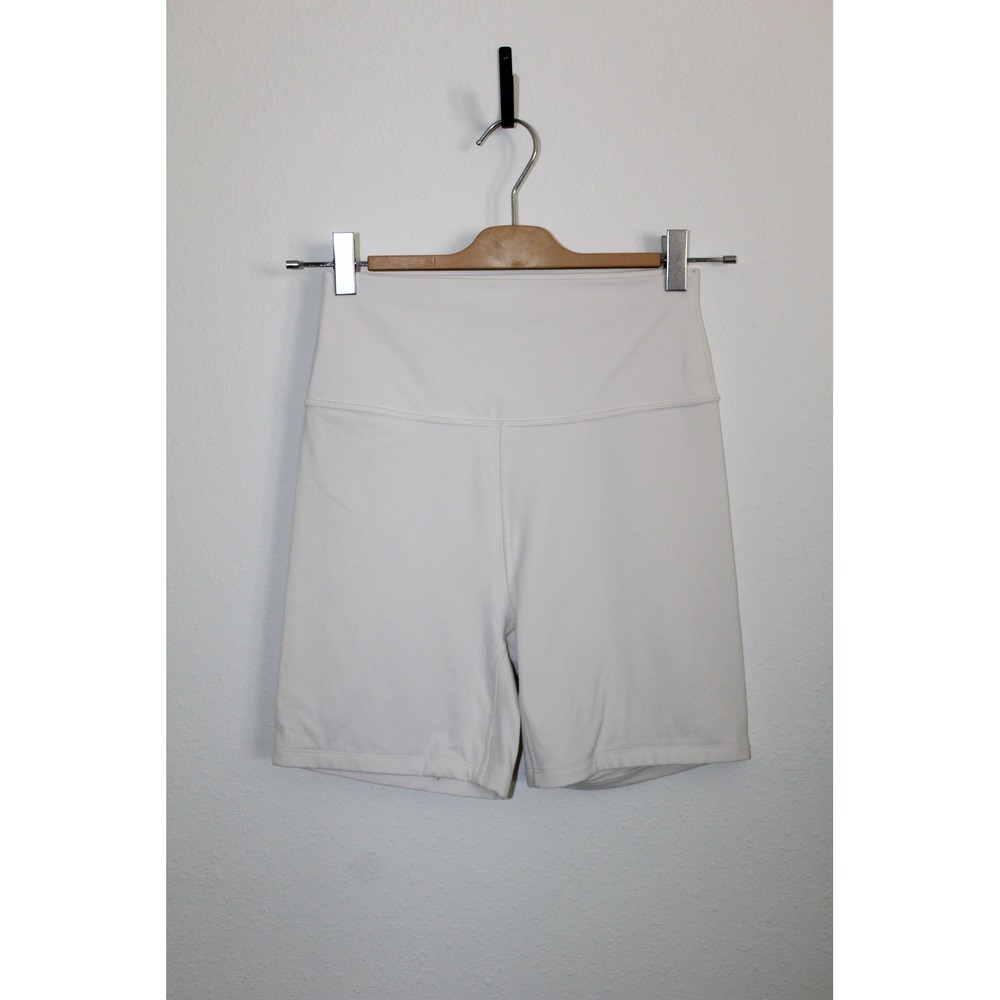 All In Motion Everyday Soft Ultra High Rise 6 Inch Inseam Bike Shorts White S